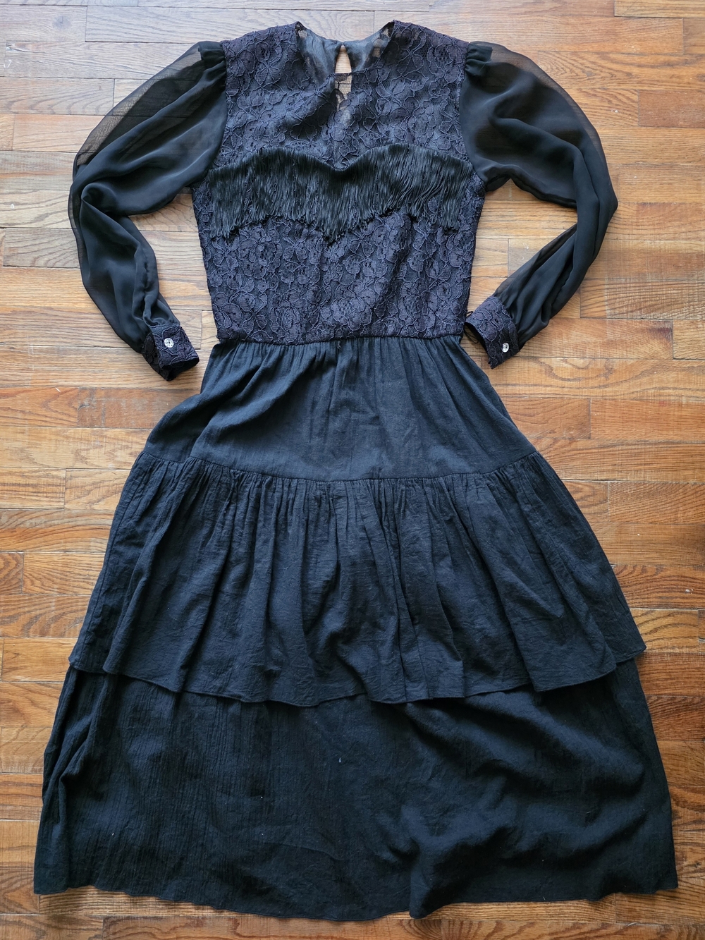 Lilia Smitty Western Black Long Sleeve Lace Tiered Maxi Dress 80s 90s